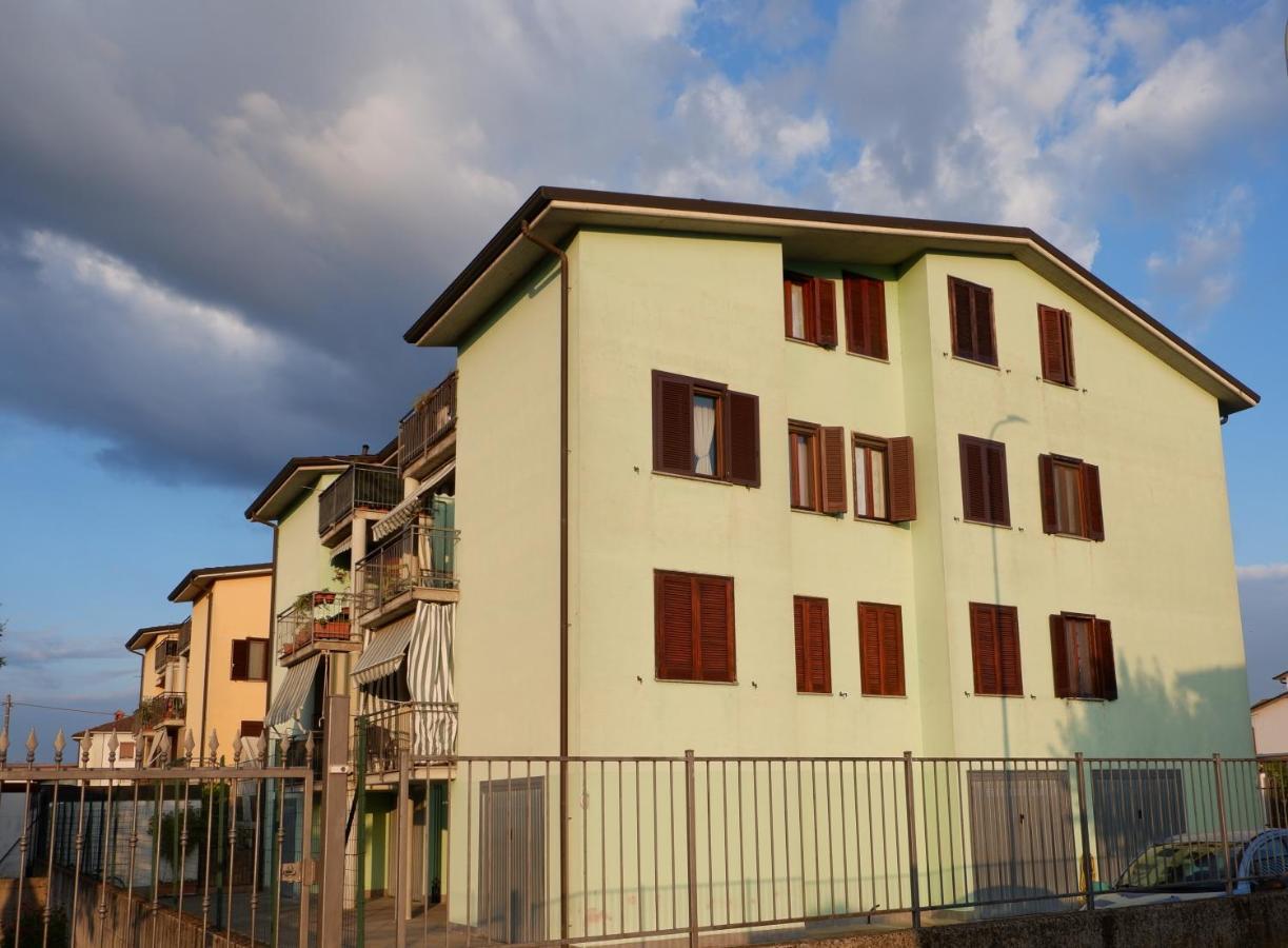 Motta Visconti Latte E Menta Bed & Breakfast エクステリア 写真